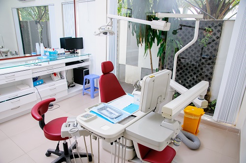 Trang thiết bị trong phòng khám cũng là yếu tố rất quan trọng